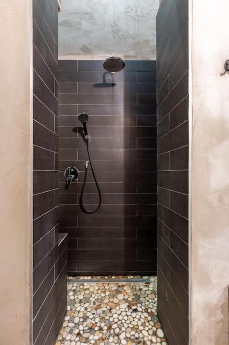 Bourgeois Boheme Apt. 88 M² City Center Budapest Luaran gambar